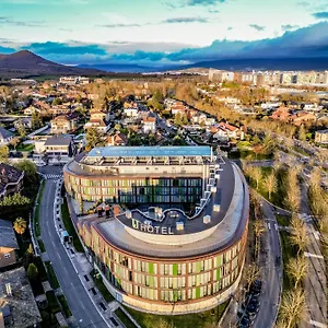 4* Appart hôtel Jardines De Uleta